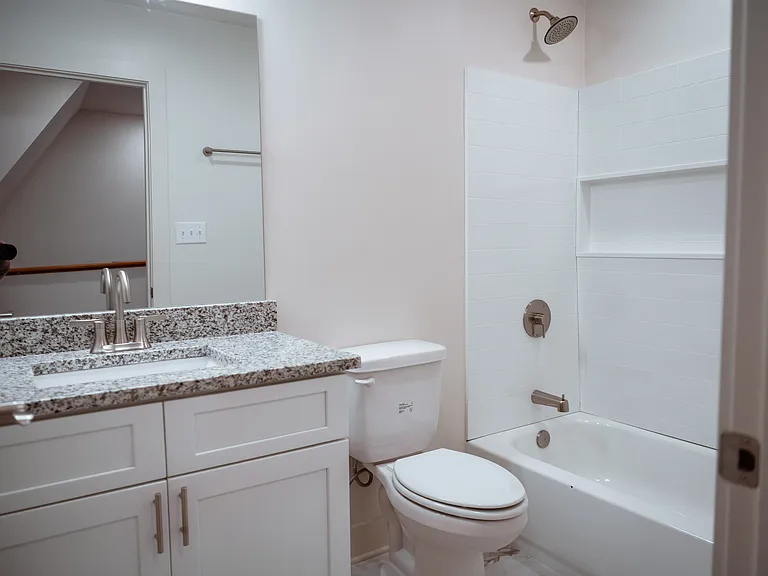 Jackson Walk Apartments — Photo 35
