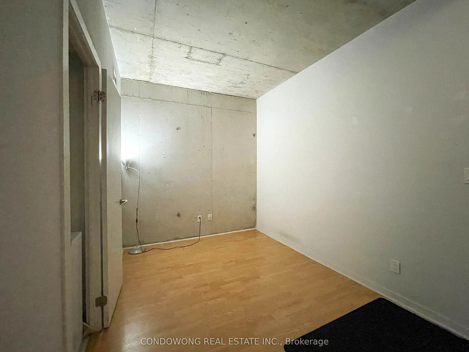 2 bed, $2,400 — Photo 4