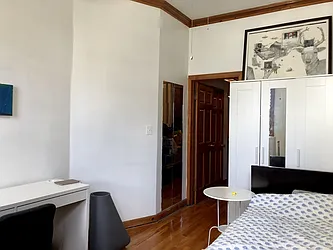 Rented by Triplemint