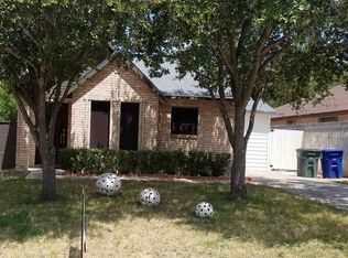 1017 N Lost Creek Loop, Laredo, TX 78046