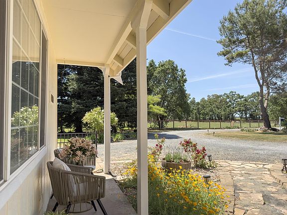 3rd image of 4180 Bisordi Lane