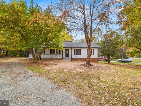 925 Claudius Ct, Crozet, VA 22932