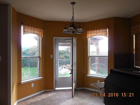 5th image of 10733 Braemoor Dr