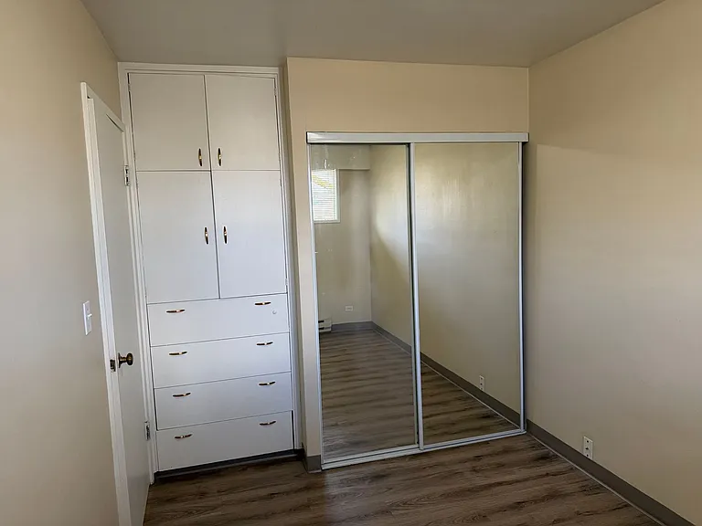 1710 Arthur St — Photo 13