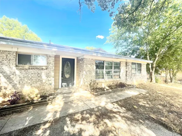 615 Valley Ln, Weatherford, TX 76085