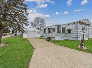 510 Spruce Ave, West Des Moines, IA 50265