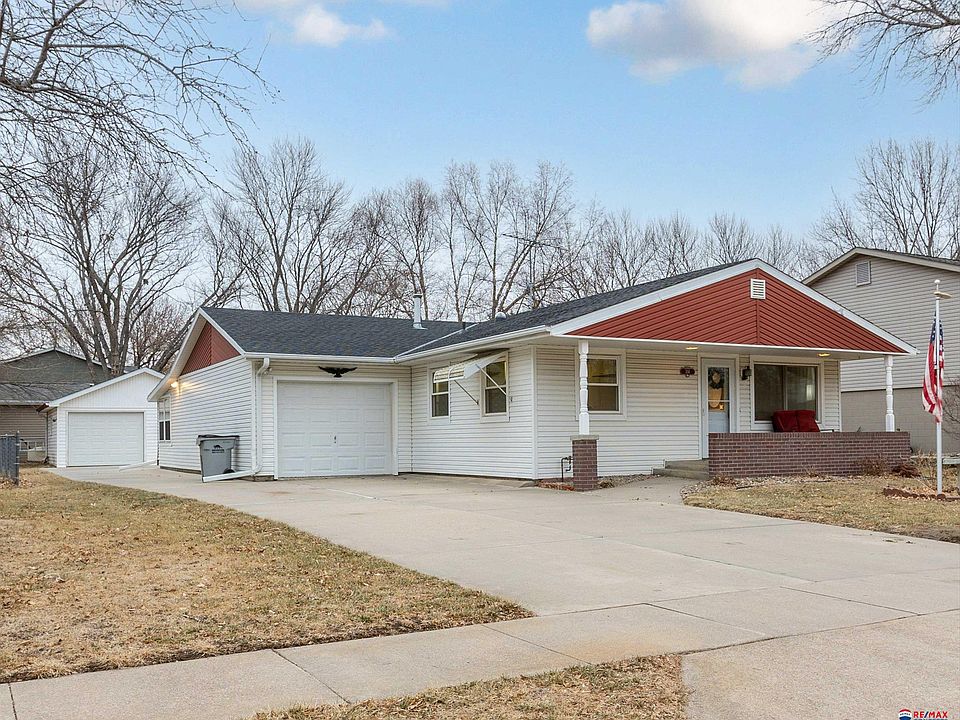 1st image of 314 E Northern Heights Dr