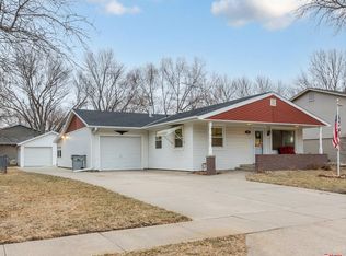 314 E Northern Heights Dr, Seward, NE 68434