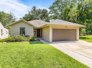 2834 W Latoka St, Springfield, MO 65807