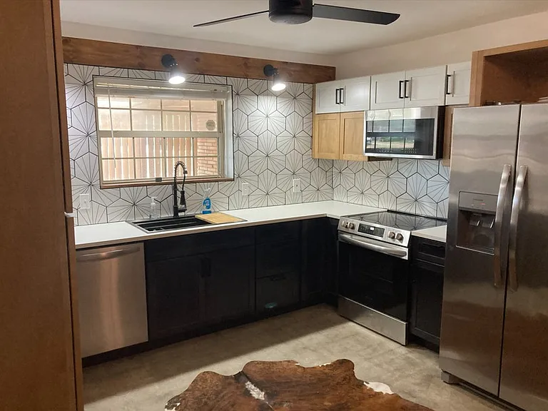 4214 Oday Pkwy — Photo 8