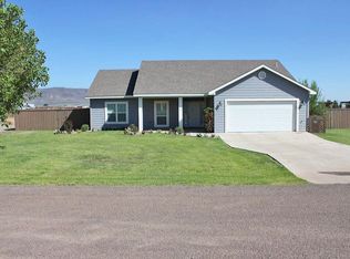 105 Haystack Mountain Dr, Alpine, TX 79830