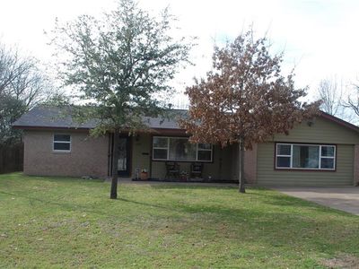 3932 Westerly Rd, Benbrook, TX, 76116