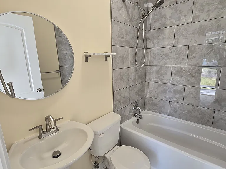2021 National St #1 — Photo 16