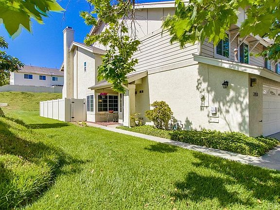 2nd image of 2253 Manzana Way