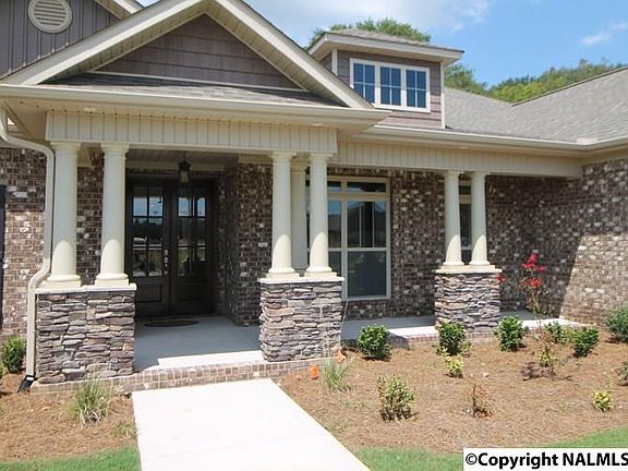 3rd image of 4531 River Park Blvd