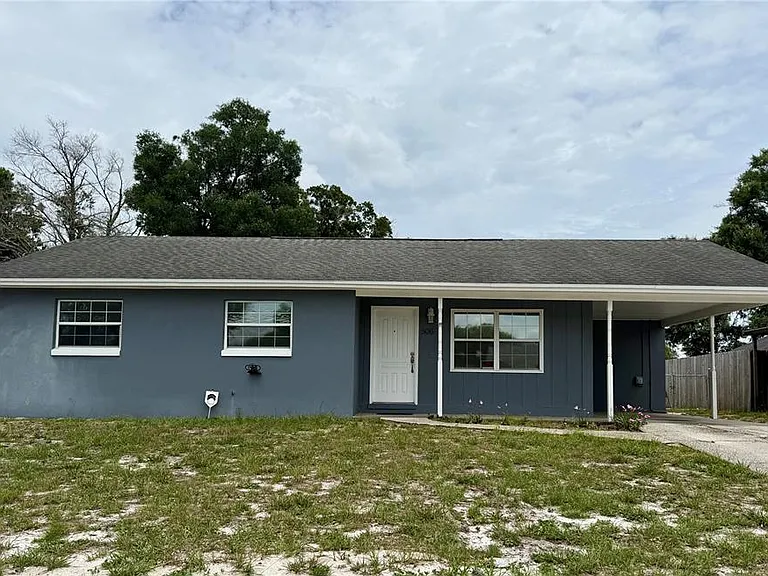 506 Holt Cir — Photo 1