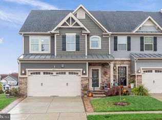 8323 Pondview Dr, Millersville, MD
