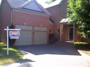 20552 Tidewater Ct, Sterling, VA 20165