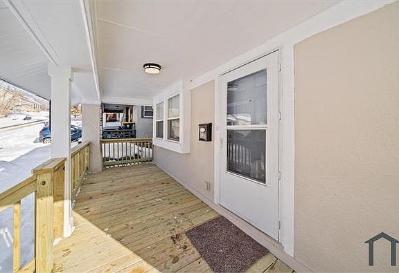 3rd image of 2713 Elmwood Ave