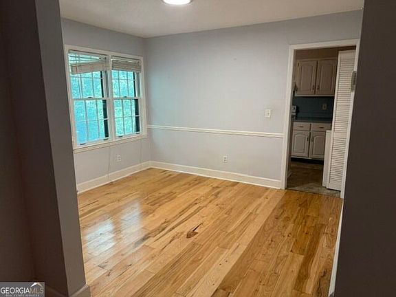 3rd image of 30 Arpege Way NW