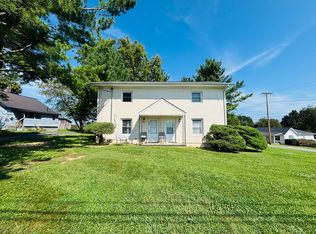 1290 Forest St, Christiansburg, VA 24073