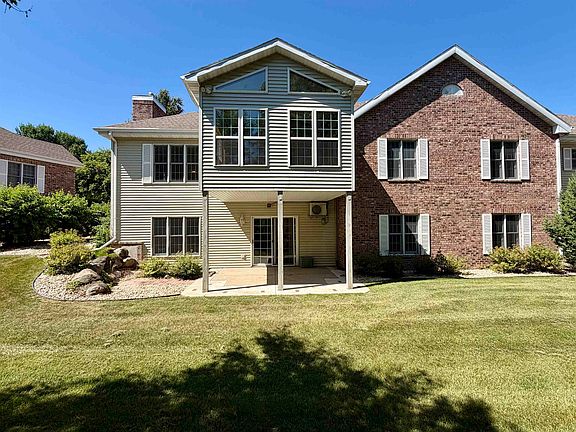 2nd image of 117 Glenn Dr