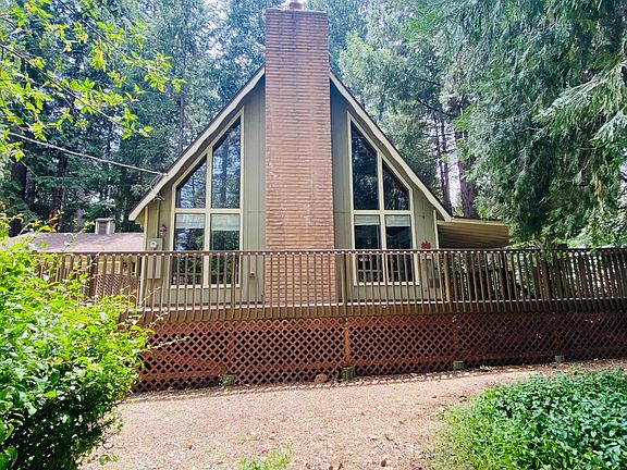 3rd image of 27090 Lake Dr