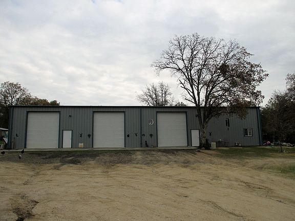 5000 sq ft shop