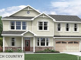 71 Calabor Ct, Fuquay Varina, NC 27526