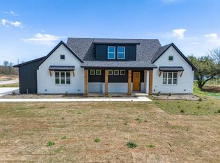 2056 Pinnell Pr, Weatherford, TX 76088