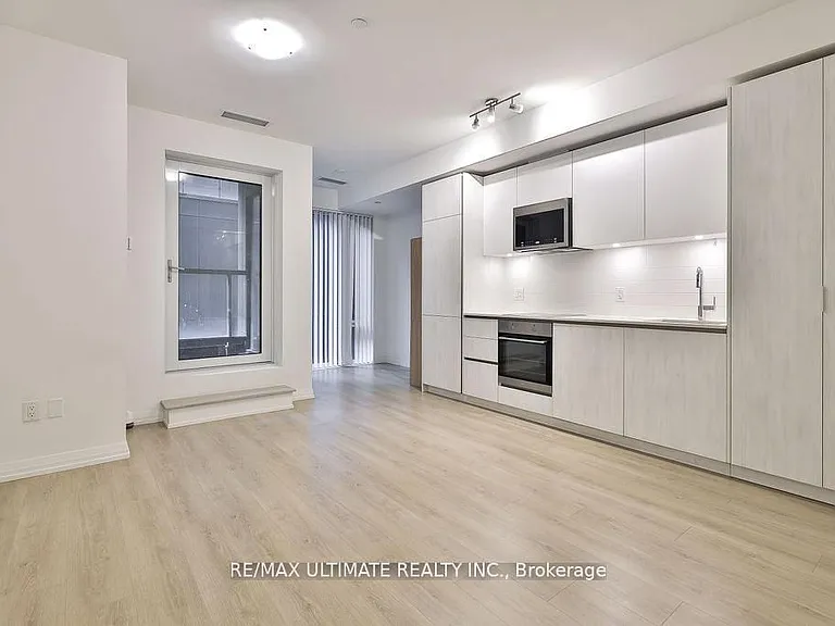 8 Widmer St #515 — Photo 16