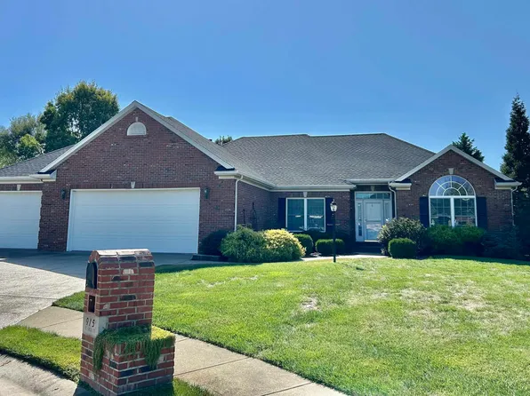 915 Saint Giles Ct, Evansville, IN 47725
