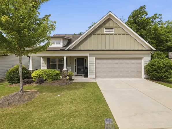 35 Westwood Dr, Covington, GA 30014