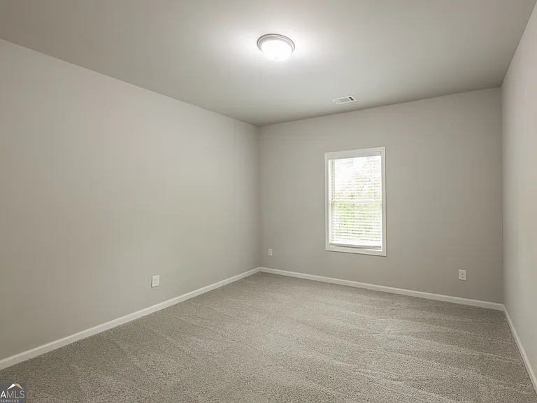 3296 Oxford Mill Ln — Photo 32