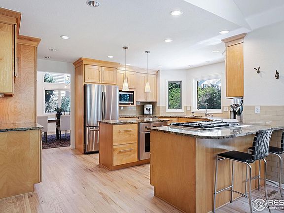 5th image of 7353 Meadow Ct