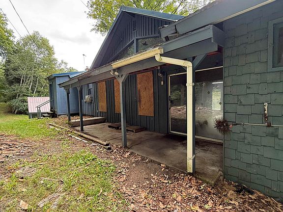 4th image of 1252 peth Road
