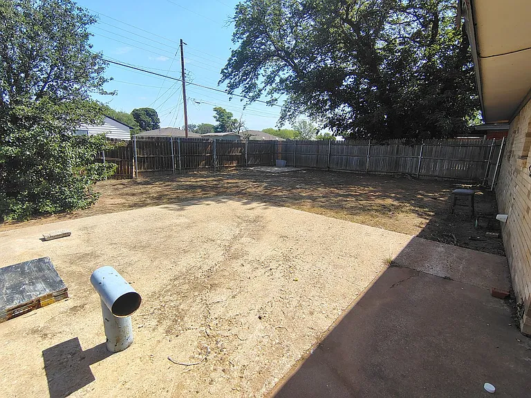 1218 46th Pl — Photo 23