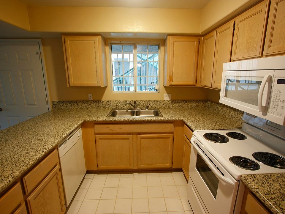 1st image of 2725 Nellis Blvd ##1078