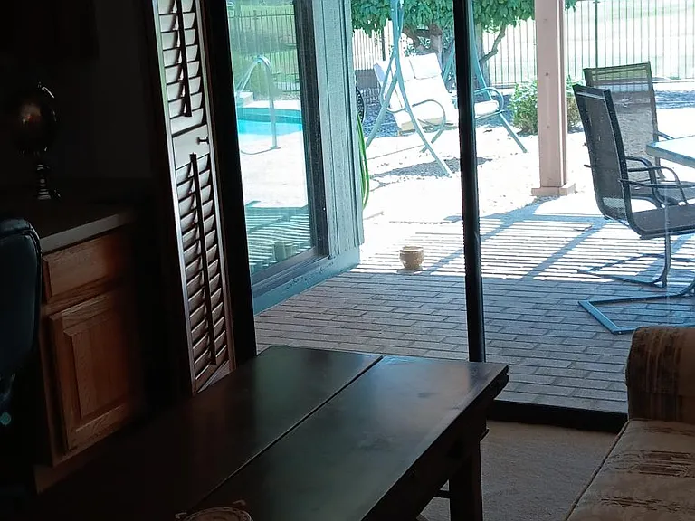 Den to Pool