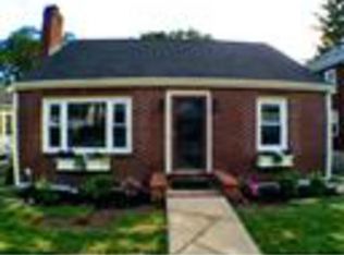 306 West St, Hyde Park, MA 02136