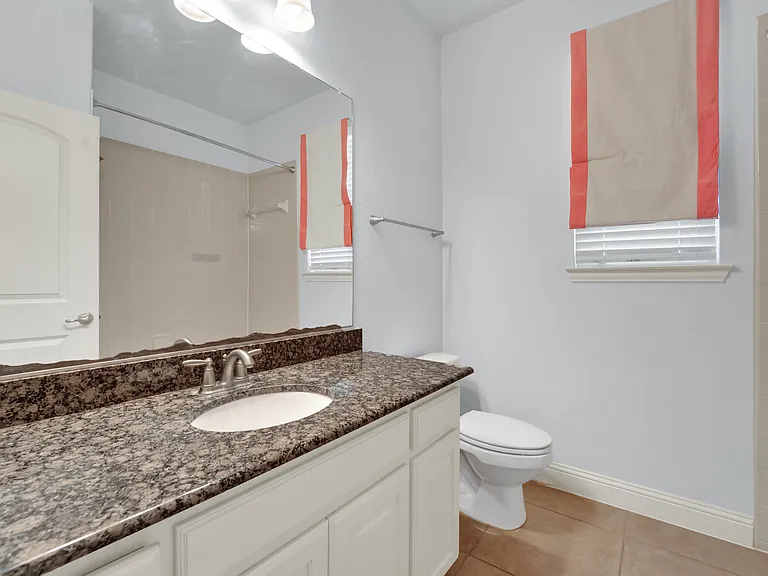 444 Wildwood Dr — Photo 7