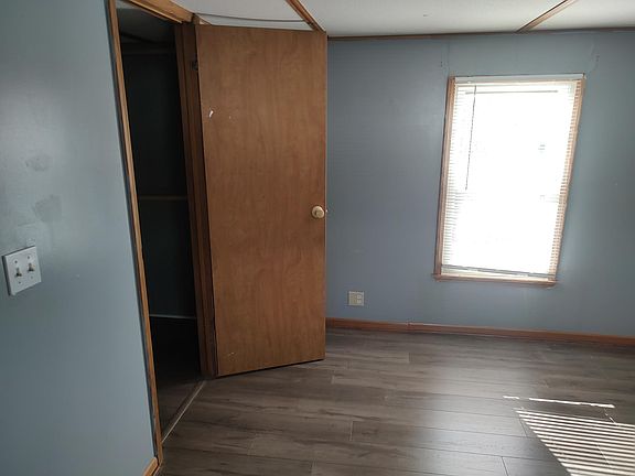 4th image of 332 Country Creek Dr #332