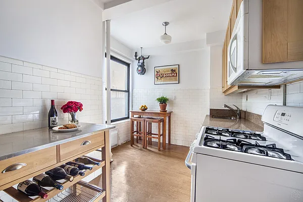 Sold by Halstead Real Estate | media 3