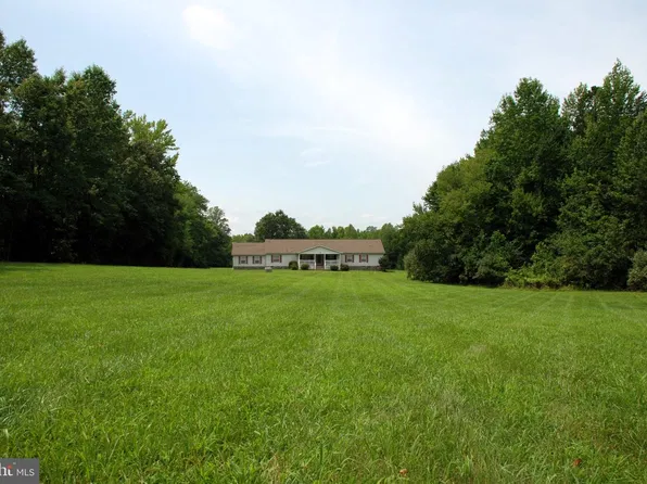 4508 Lewiston Rd, Bumpass, VA 23024