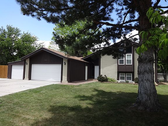 3rd image of 3066 W Gibralter Ct