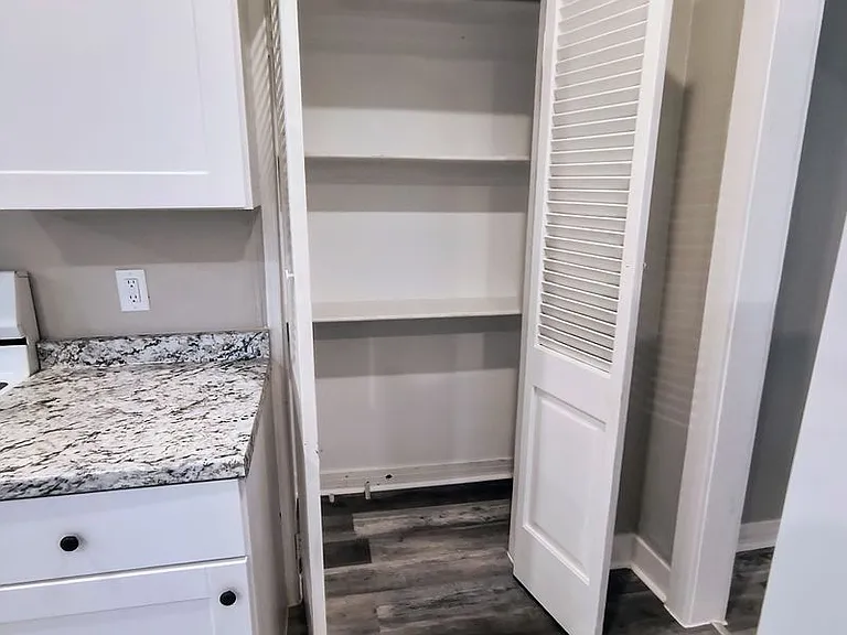 2304 Palmer Dr — Photo 18