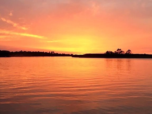Sunset Pic from Community Dock