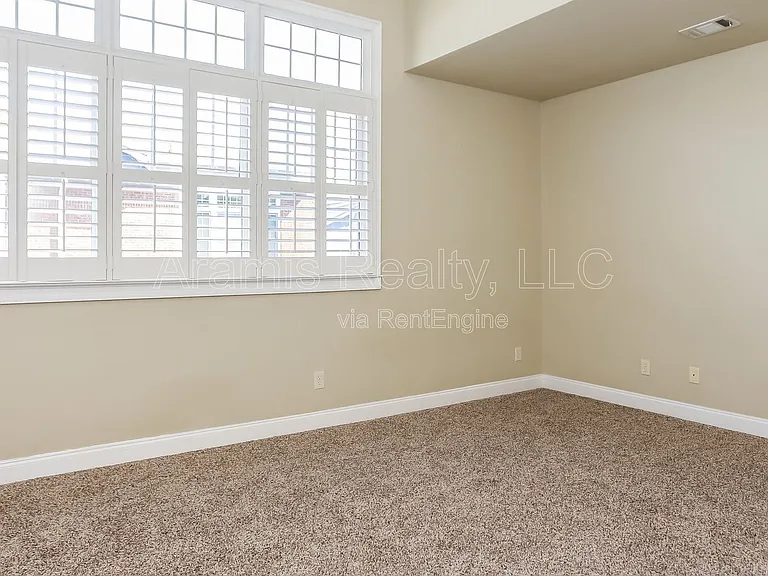 1258 Dekalb Ave NE — Photo 15