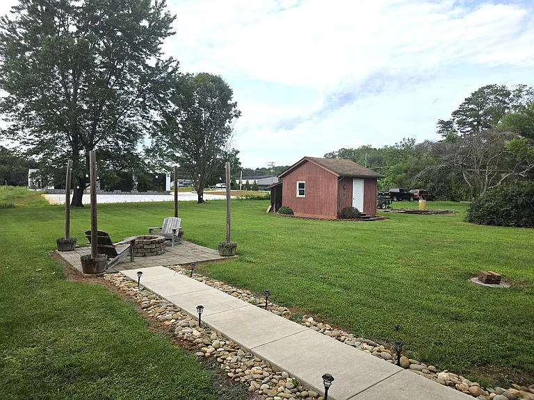 118 Forest Oaks Dr — Photo 3