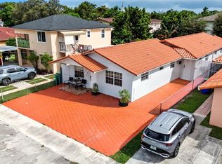 3540 SW 24th St, Miami, FL 33145